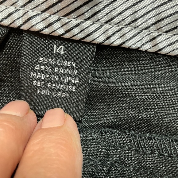 LARRY LEVINE Linen Rayon Blend Wide Leg Cuffed Capris Cropped Trousers Sz 14 - Picture 8 of 9